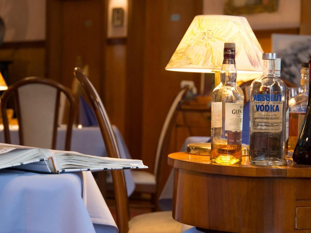 Hotel Zur Post - Burg An Der Mosel Εξωτερικό φωτογραφία